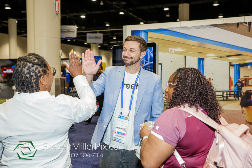 Orlando Gaylord Palms Convention Photographer