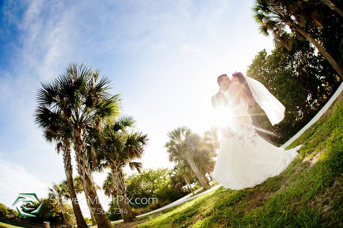 Venice Yacht Club Wedding Photographers | Maxine Barritt Park Weddings