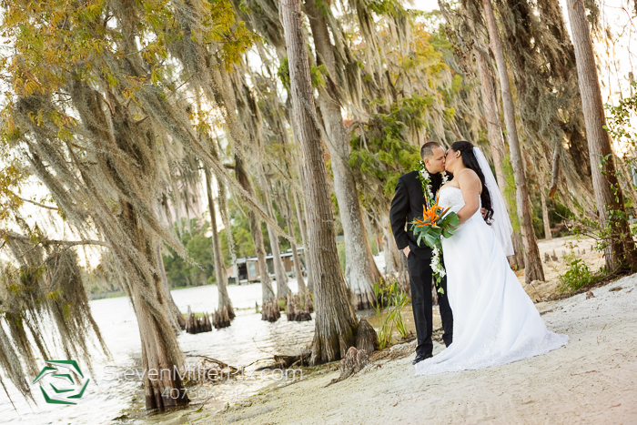 Paradise Cove Orlando Wedding Photographers