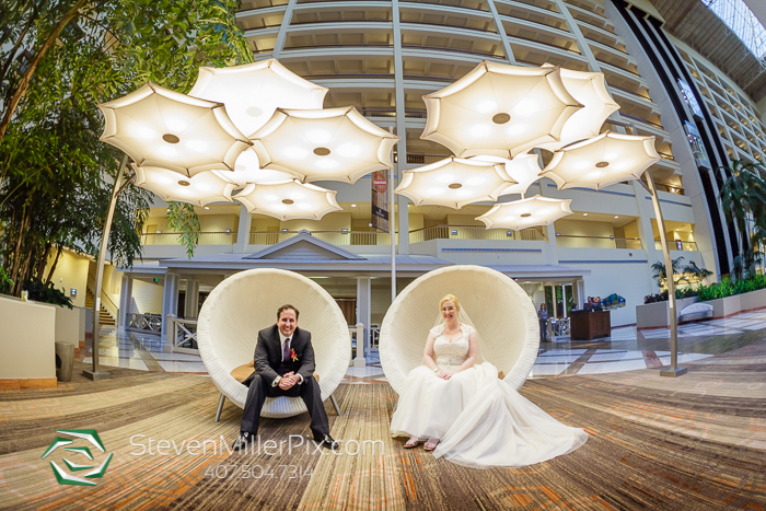 Weddings at Renaissance SeaWorld Orlando