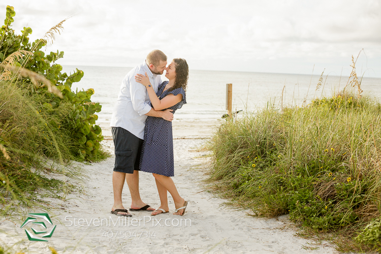 engagement photos pass a grille florida