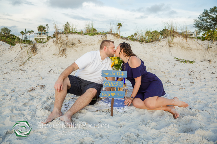 engagement photos pass a grille florida