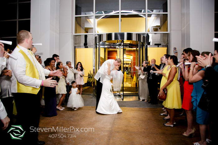 www.StevenMillerPix.com_310_lakeside_orlando_weddings_chapel_at_the_towers_wedding_photographers__0115