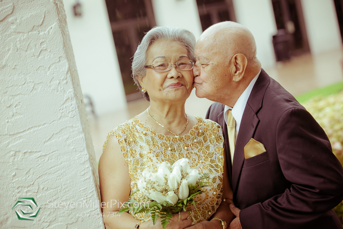 mary_queen_of_the_universe_wedding_photographer_vow_renewal_0008
