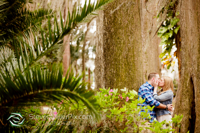 Orlando Wedding Photographers | Winter Park Engagement Photos