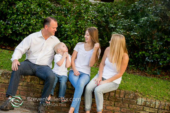 Downtown Orlando Family Portrait Photographers | Lake Eola Park Photos