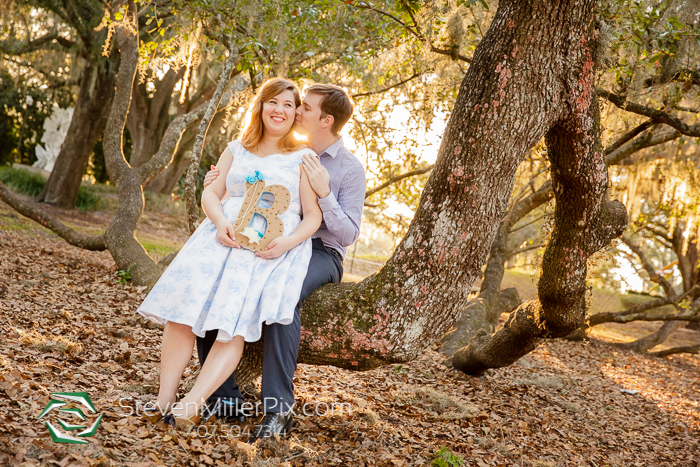 Loch Haven Park Engagement Session | The Acre Orlando Weddings