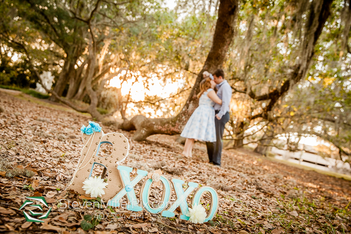 Loch Haven Park Engagement Session | The Acre Orlando Weddings