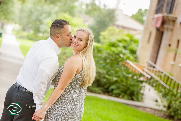 Engagement Photos at Rollins College