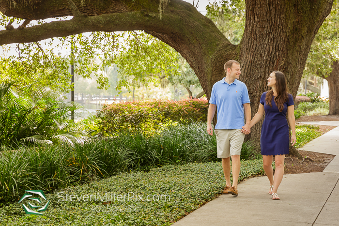 Engagement Photography at Lake Eola