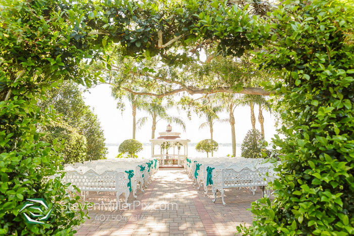 Town Manor on the Lake Wedding Photographers