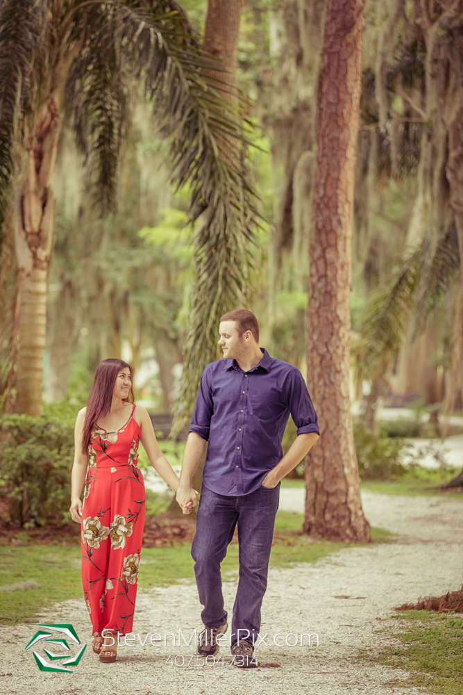 Kraft Azalea Gardens | Winter Park Engagement Session