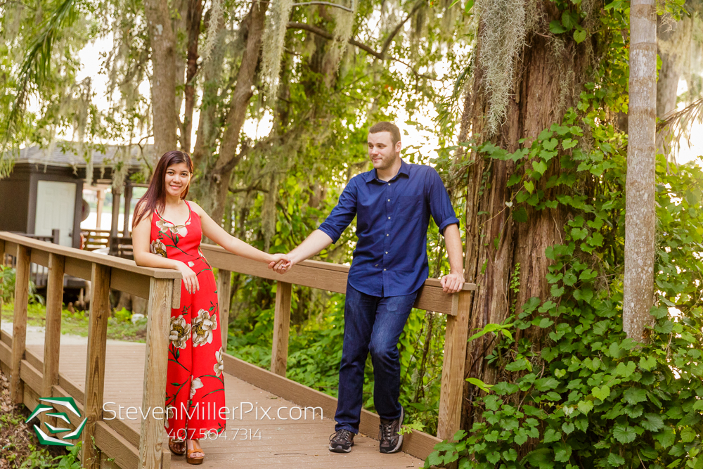 Kraft Azalea Gardens | Winter Park Engagement Session