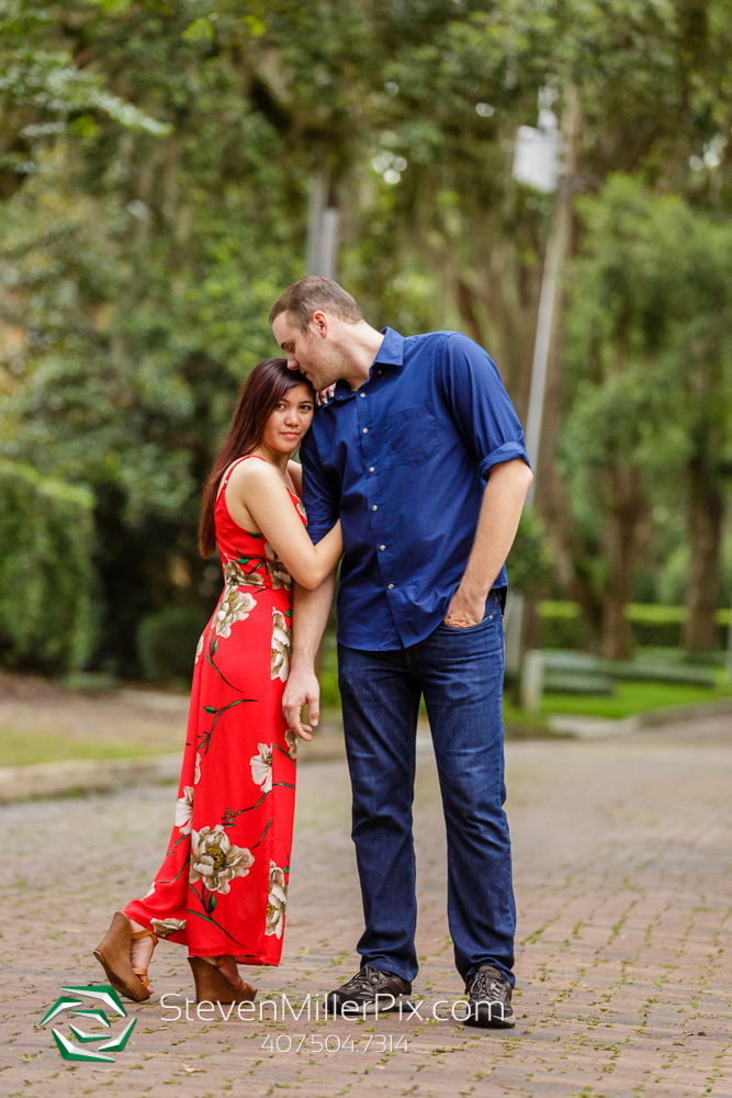 Kraft Azalea Gardens | Winter Park Engagement Session