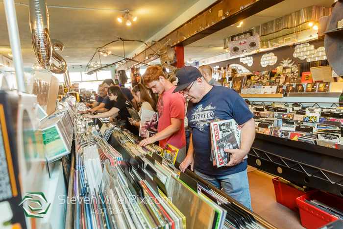Park Ave CDs Record Store Day 2017 Orlando Photographer