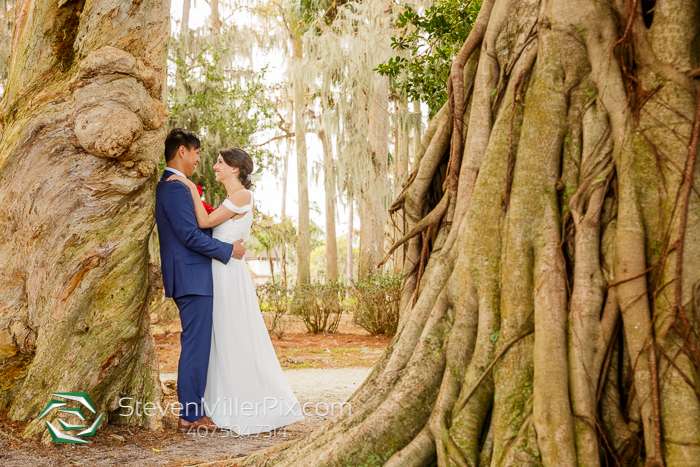 Intimate Wedding Photographer Kraft Azalea Gardens 