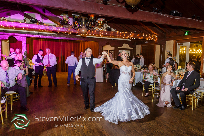 Wedding Photographers at Historic Dubsdread Ballroom