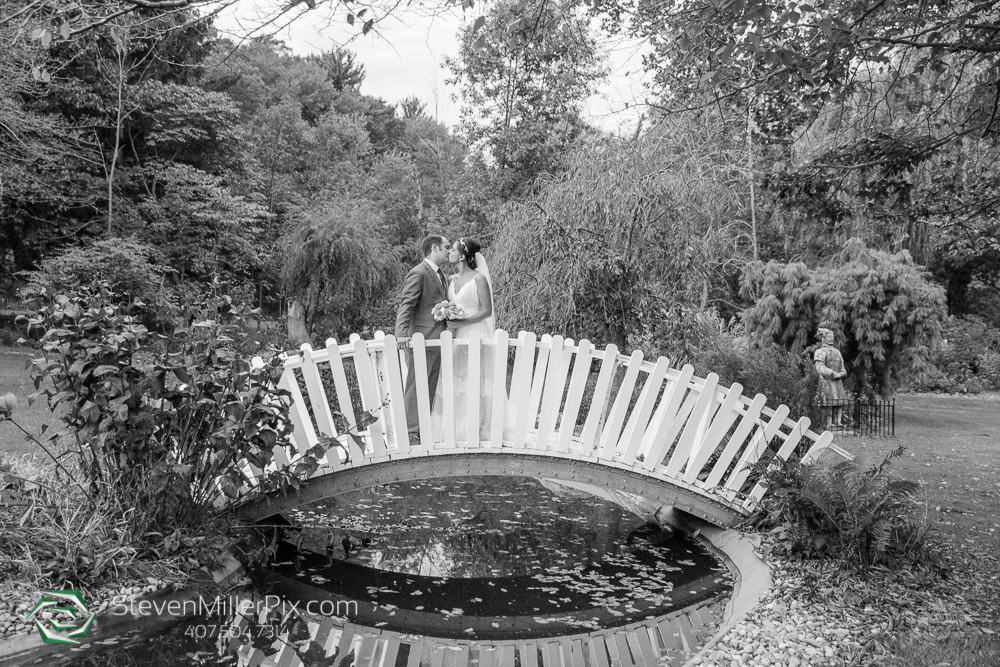 Friendship Botanic Gardens, Indiana Destination Wedding Photographers