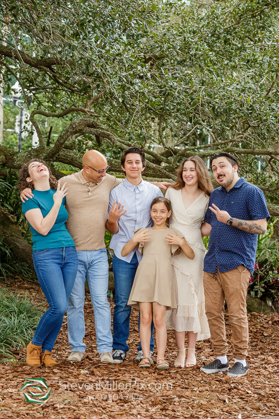 Lake Eola Orlando Family Photographer