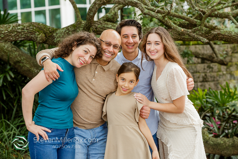 Lake Eola Orlando Family Photographer