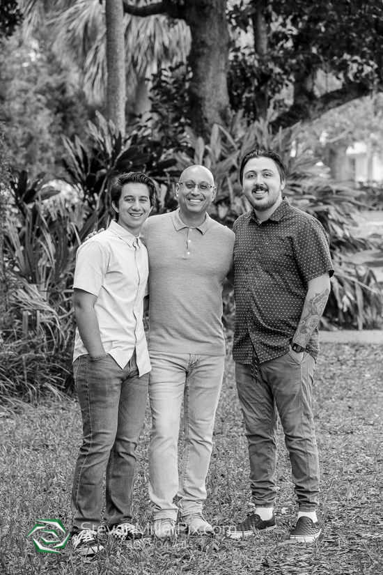 Lake Eola Orlando Family Photographer