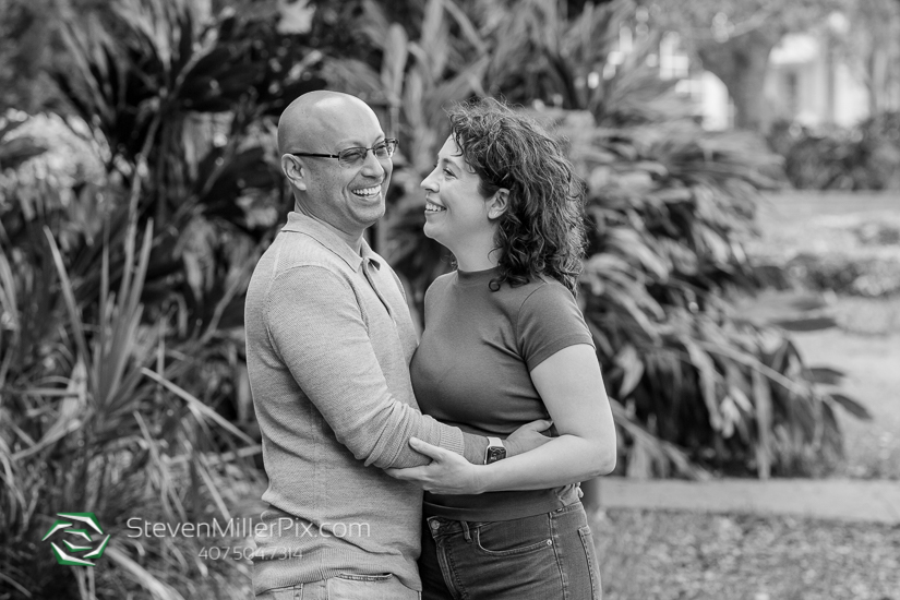 Lake Eola Orlando Family Photographer