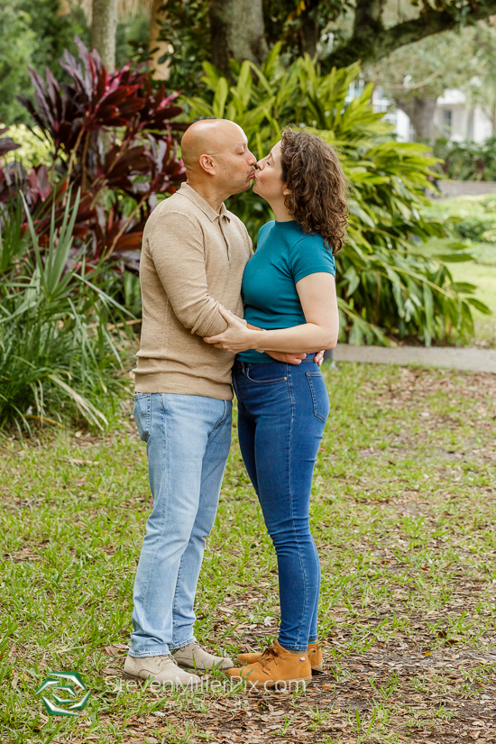 Lake Eola Orlando Family Photographer