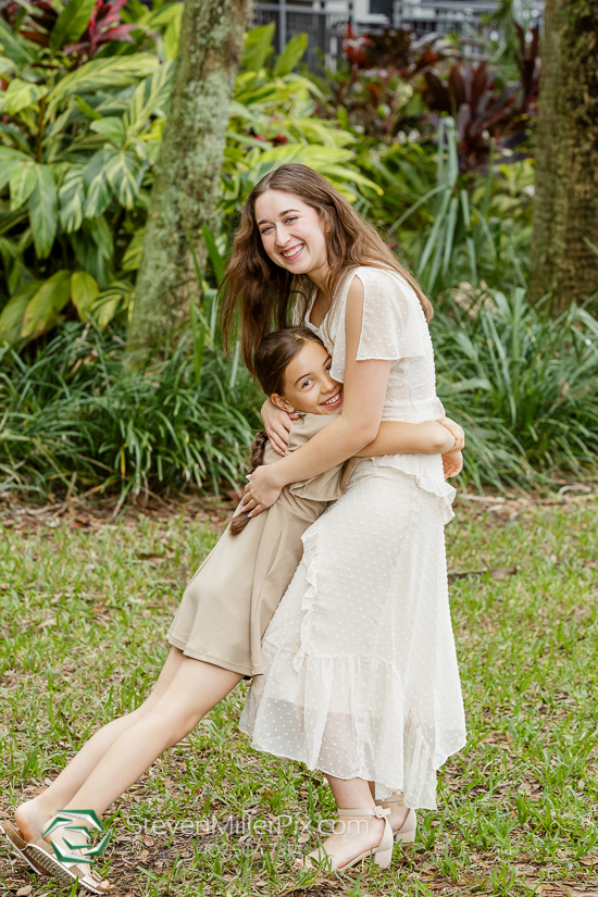 Lake Eola Orlando Family Photographer