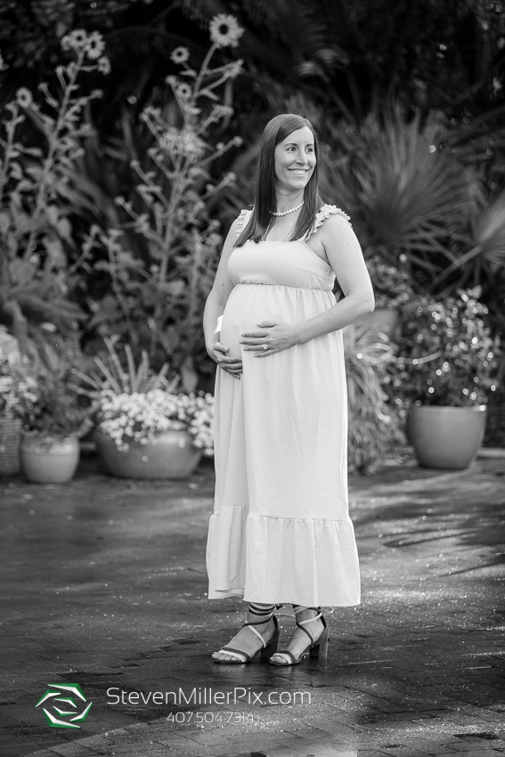 Leu Gardens Maternity Photography