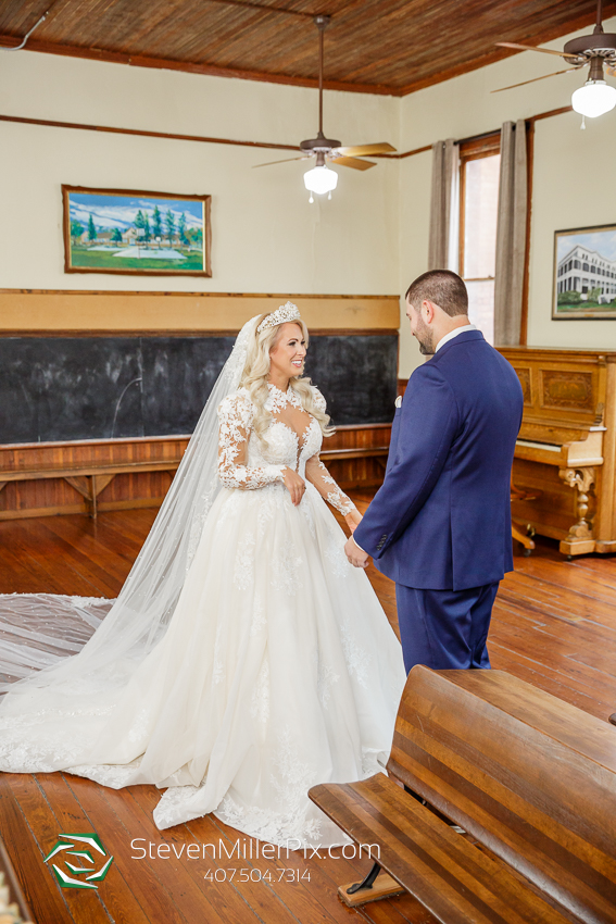 Historic Venue 1902 Wedding Photographer