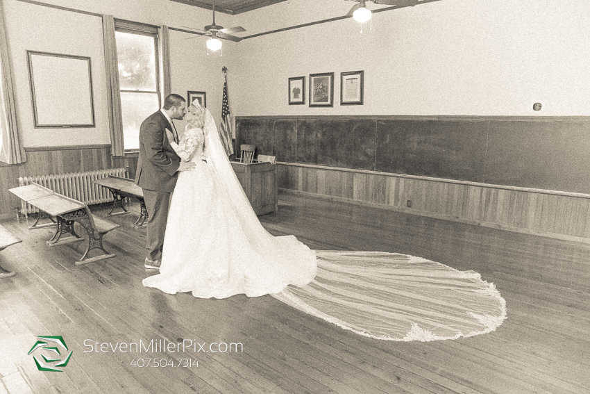 Historic Venue 1902 Wedding Photographer