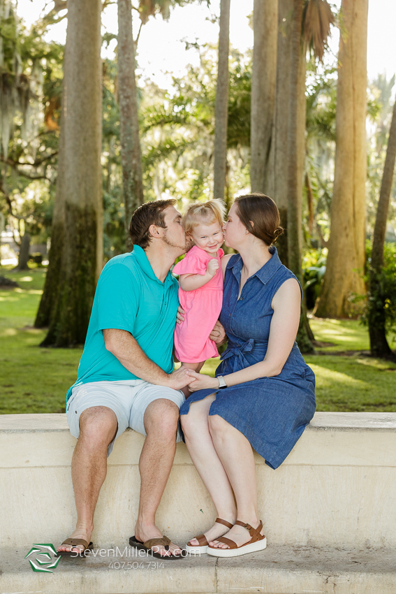 Kraft Azalea Garden Family Photographer