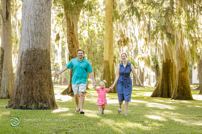 Kraft Azalea Garden Family Photographer