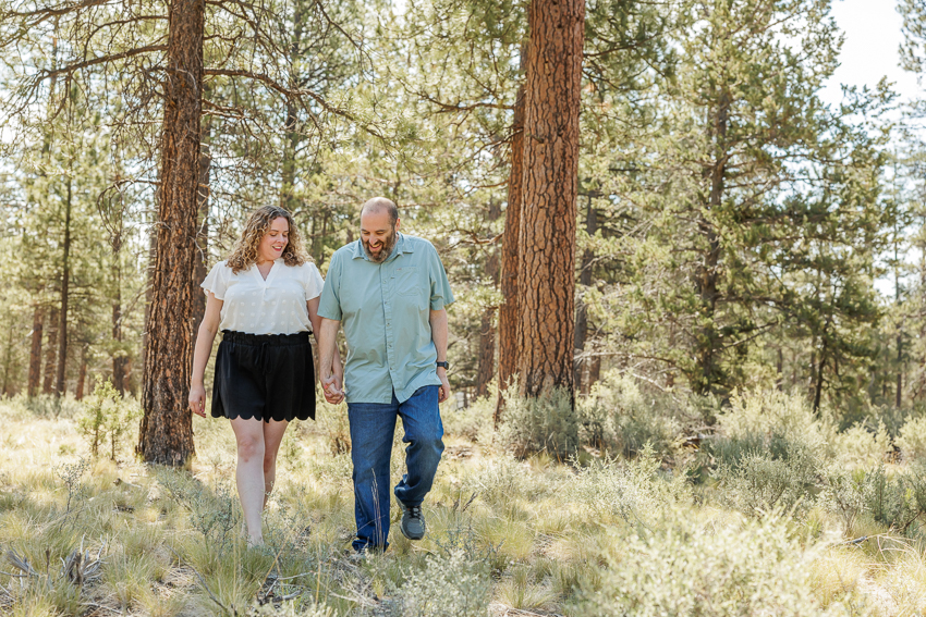 sisters oregon destination engagement photographers