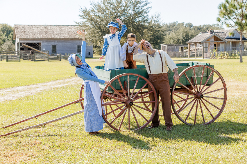 Family Portrait Photographer Vintage Pioneer