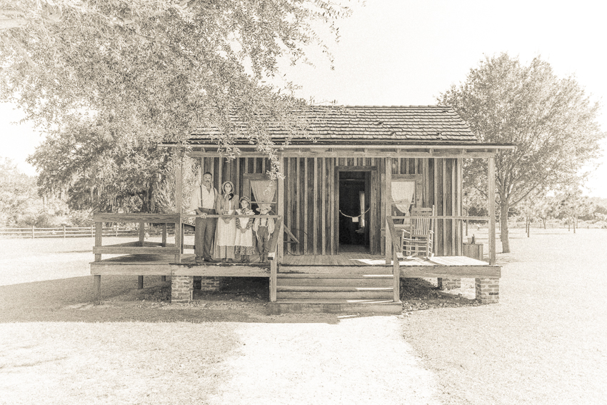 Family Portrait Photographer Vintage Pioneer