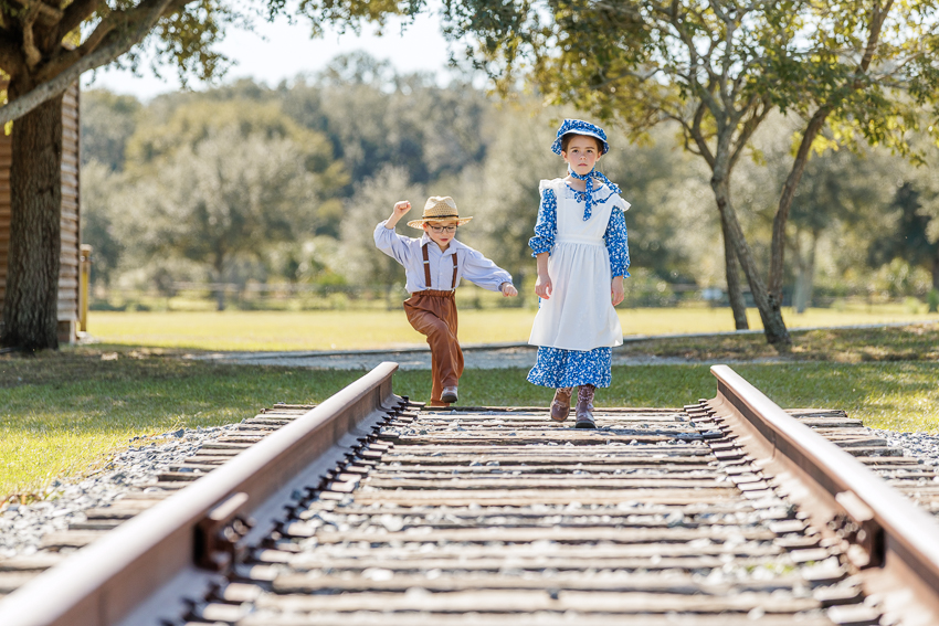 Family Portrait Photographer Vintage Pioneer