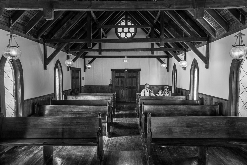 Family Portrait Photographer Vintage Pioneer