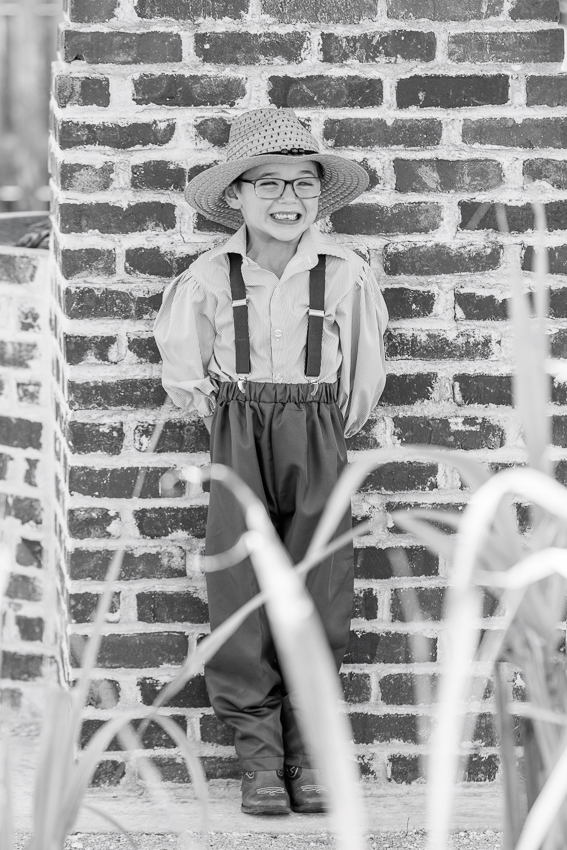 Family Portrait Photographer Vintage Pioneer