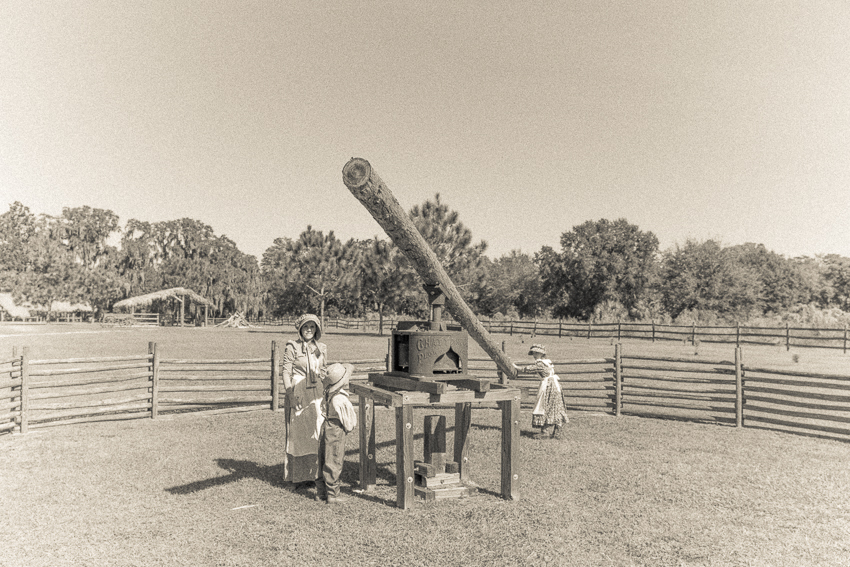 Family Portrait Photographer Vintage Pioneer