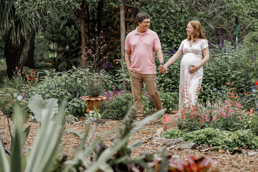 Orlando Mead Garden Maternity Photographer