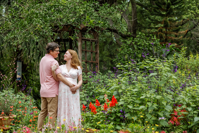 Orlando Mead Garden Maternity Photographer