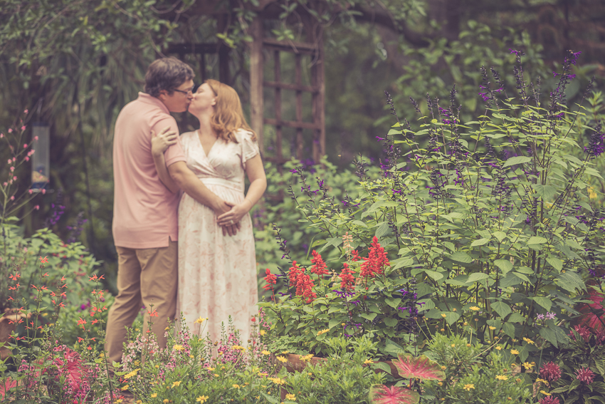 Orlando Mead Garden Maternity Photographer