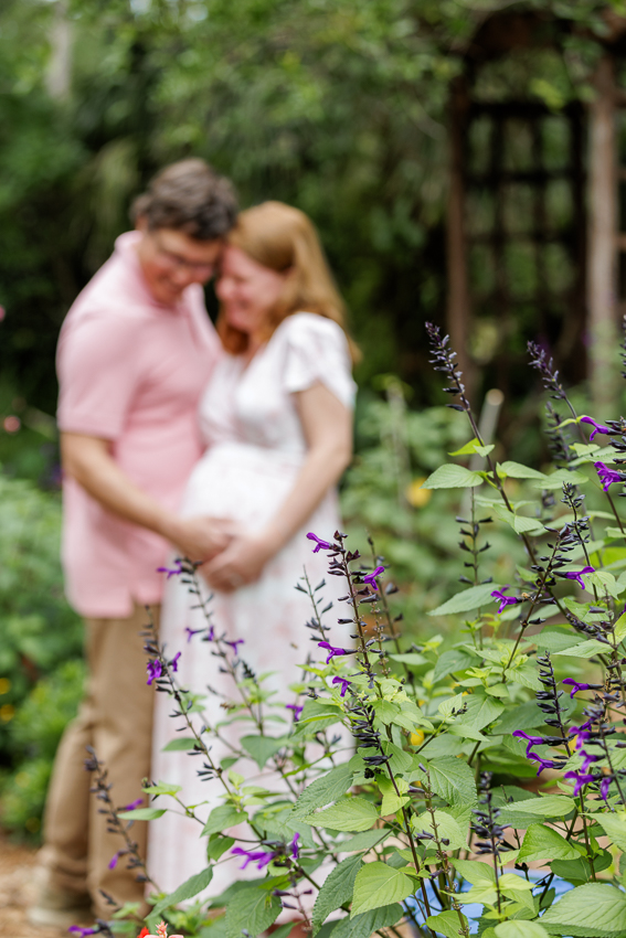 Orlando Mead Garden Maternity Photographer