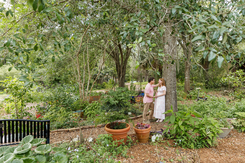 Orlando Mead Garden Maternity Photographer