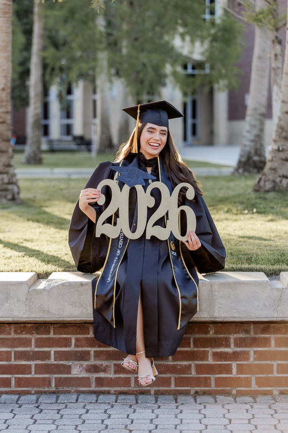 UCF Graduation Photo Session Photographers